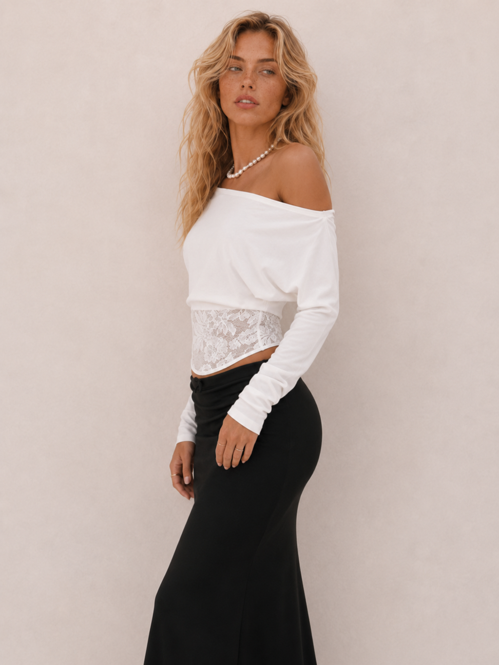 Chic Lace-Panel Relaxed Off-Shoulder Top