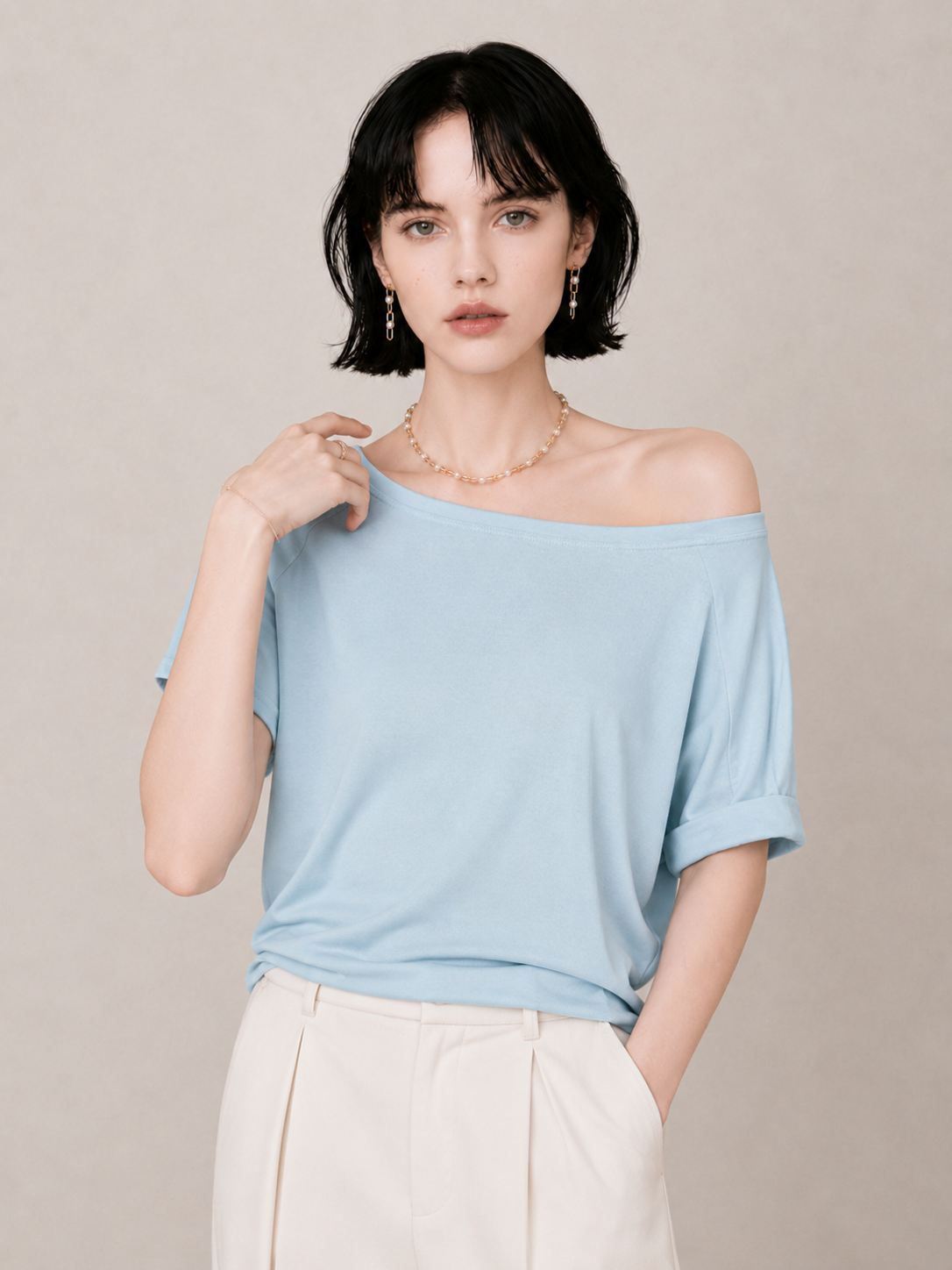 Chic Off-Shoulder Relaxed Fit Top