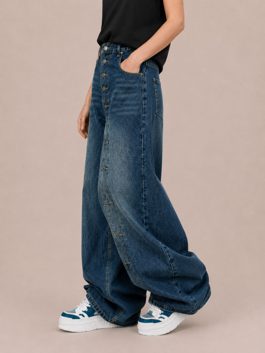 Vintage Button Detail Wide-Leg Jeans